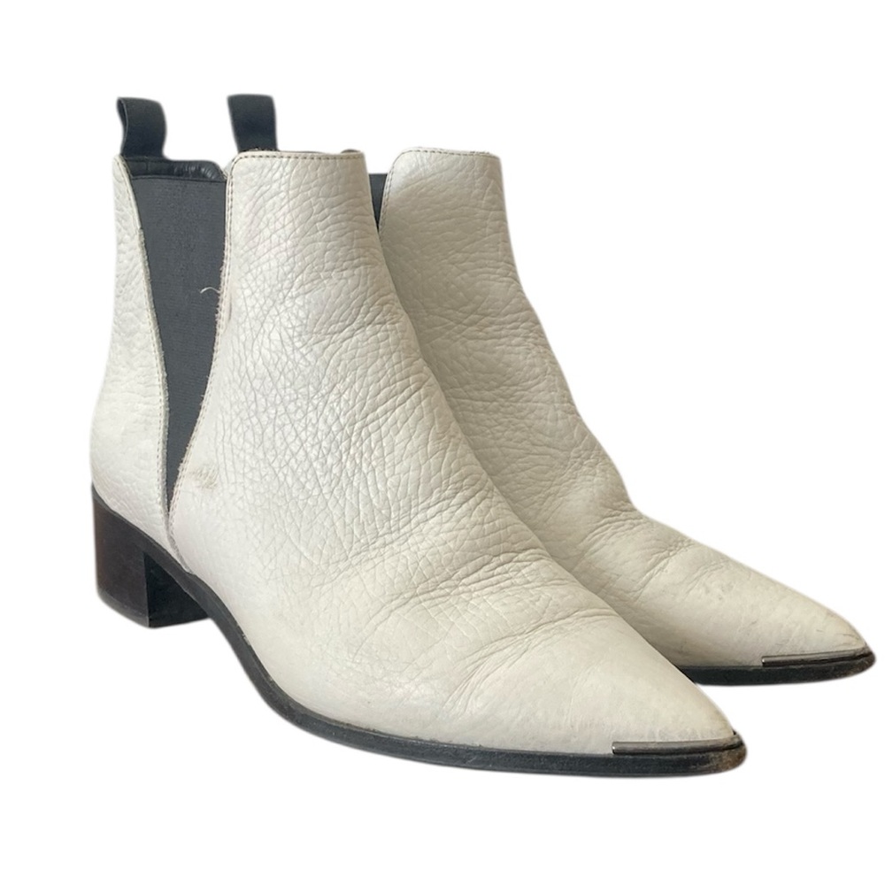 Acne Studios Grained Leather Jensen Boot - Picture 2 of 8